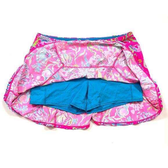 Lilly Pulitzer Luxletic Corrine Skort in Shell Me Something Good - Picture 5 of 10
